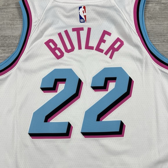 Nike Dri-Fit‎ Jimmy Butler #22 Miami Heat Swingman White Jersey Youth Medium - Picture 10 of 10